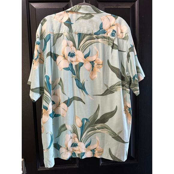 Tommy Bahama 100% Silk Tropical Hawaiian Shirt Size Large - Picture 6 of 6